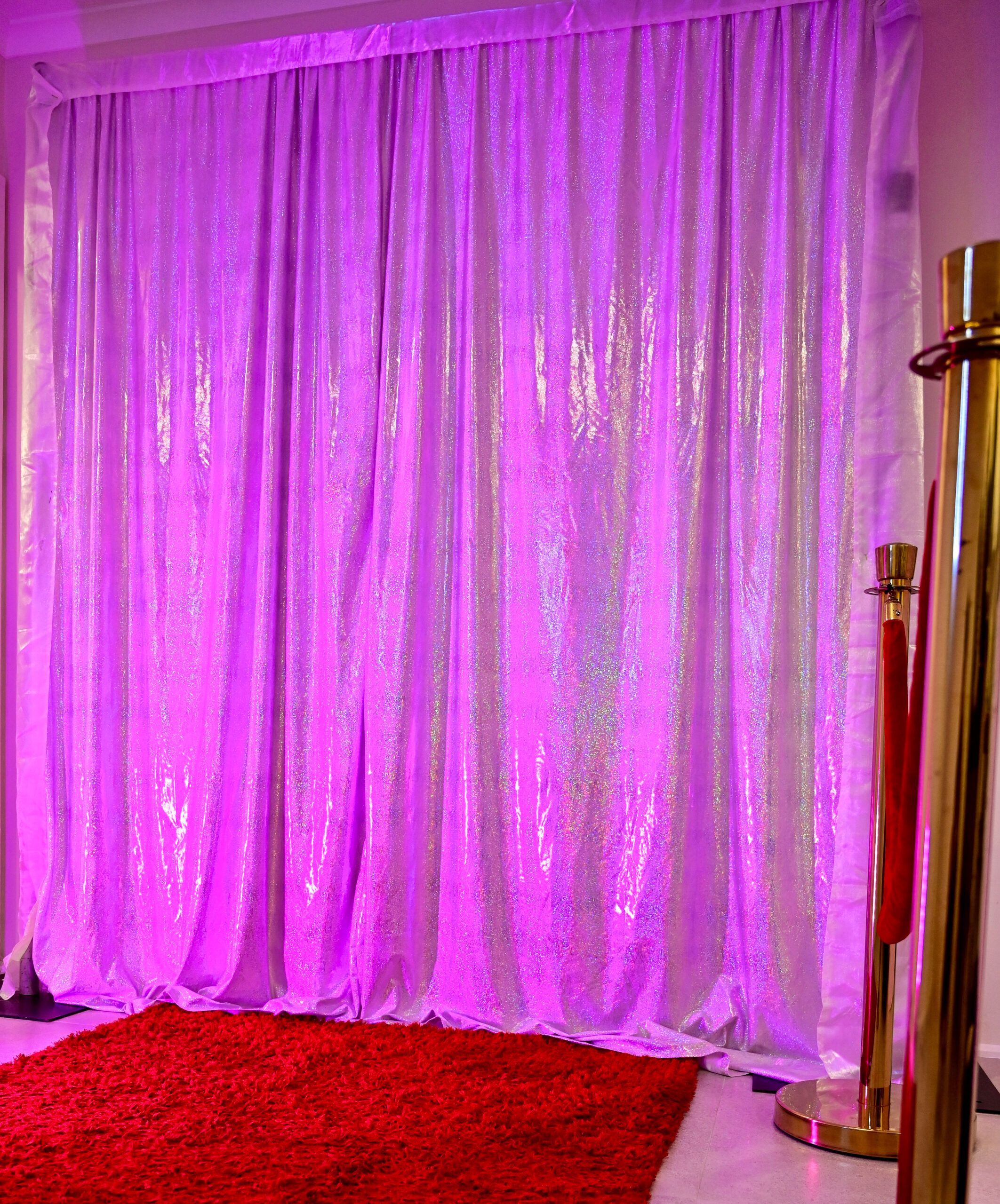 Silver backdrop photo booth Melbourne